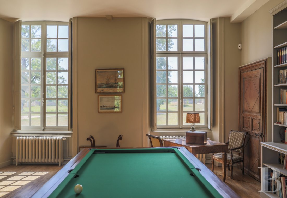 A château and its outbuildings in walled grounds to the north-east of Falaise, in Calvados - photo  n°17